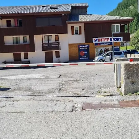 Apartment Centre De Station Avec Parking